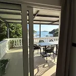 Apartment Plavi Val 3 *