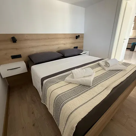Plavi Val 3 Apartment *
